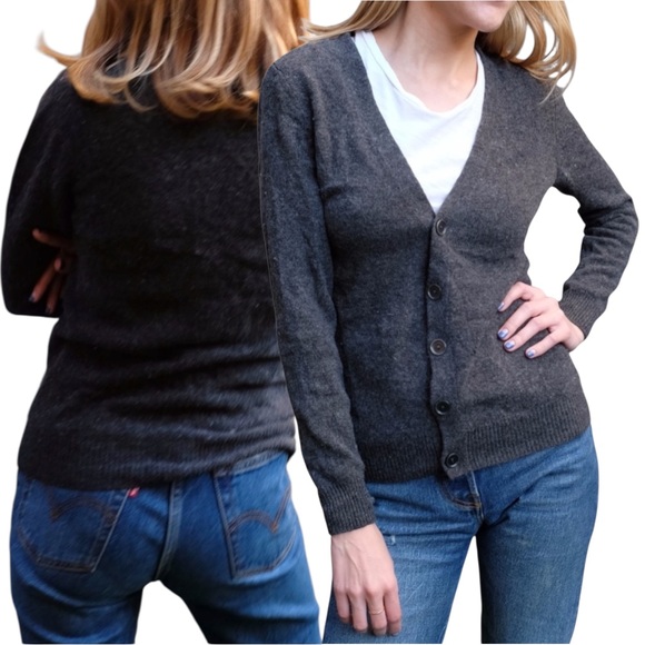 UNIQLO Charcoal Grey Long Sleeve V Neck Button Up Knit Cardigan Sweater - Small - Picture 8 of 16